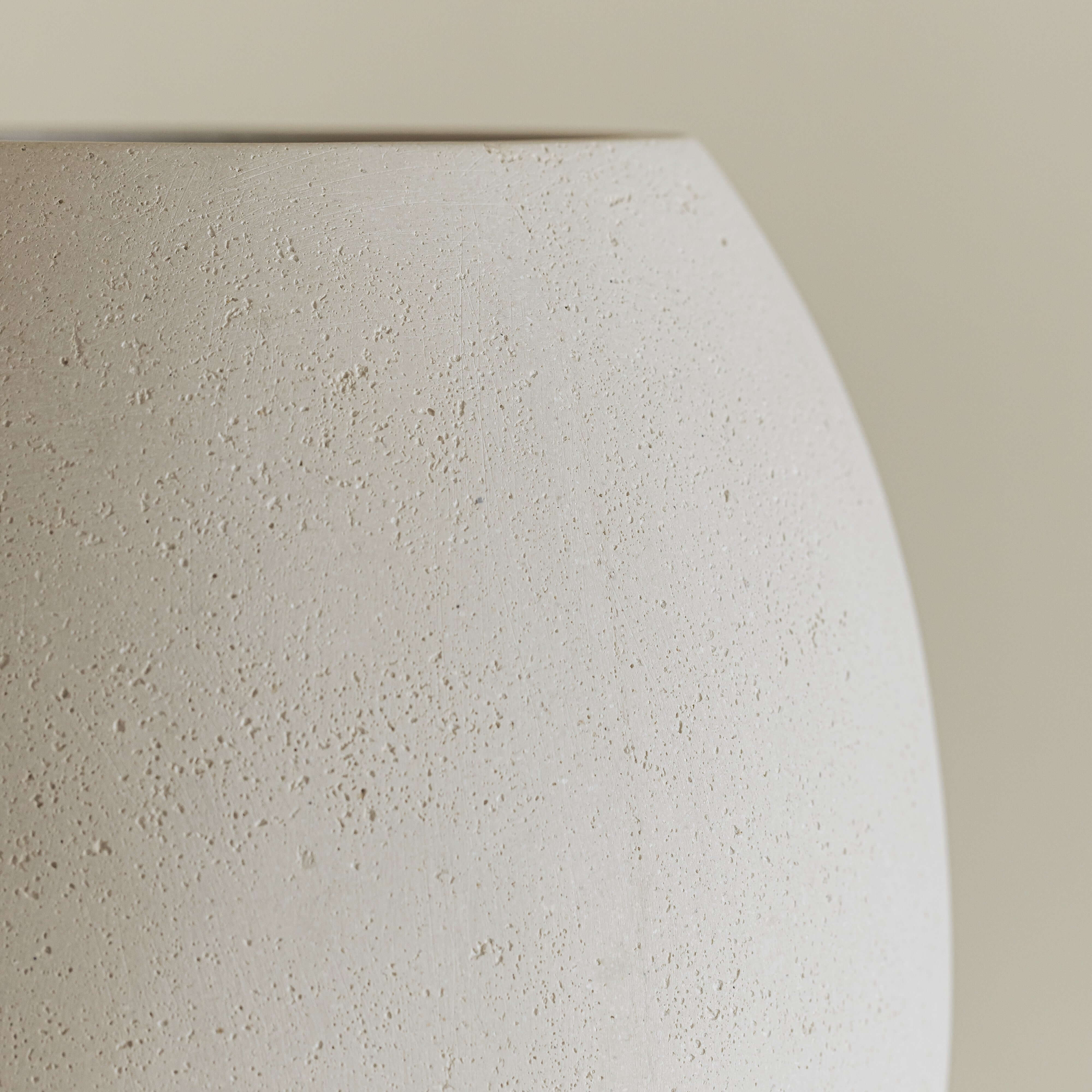 Arche Tall Vase - Image 3