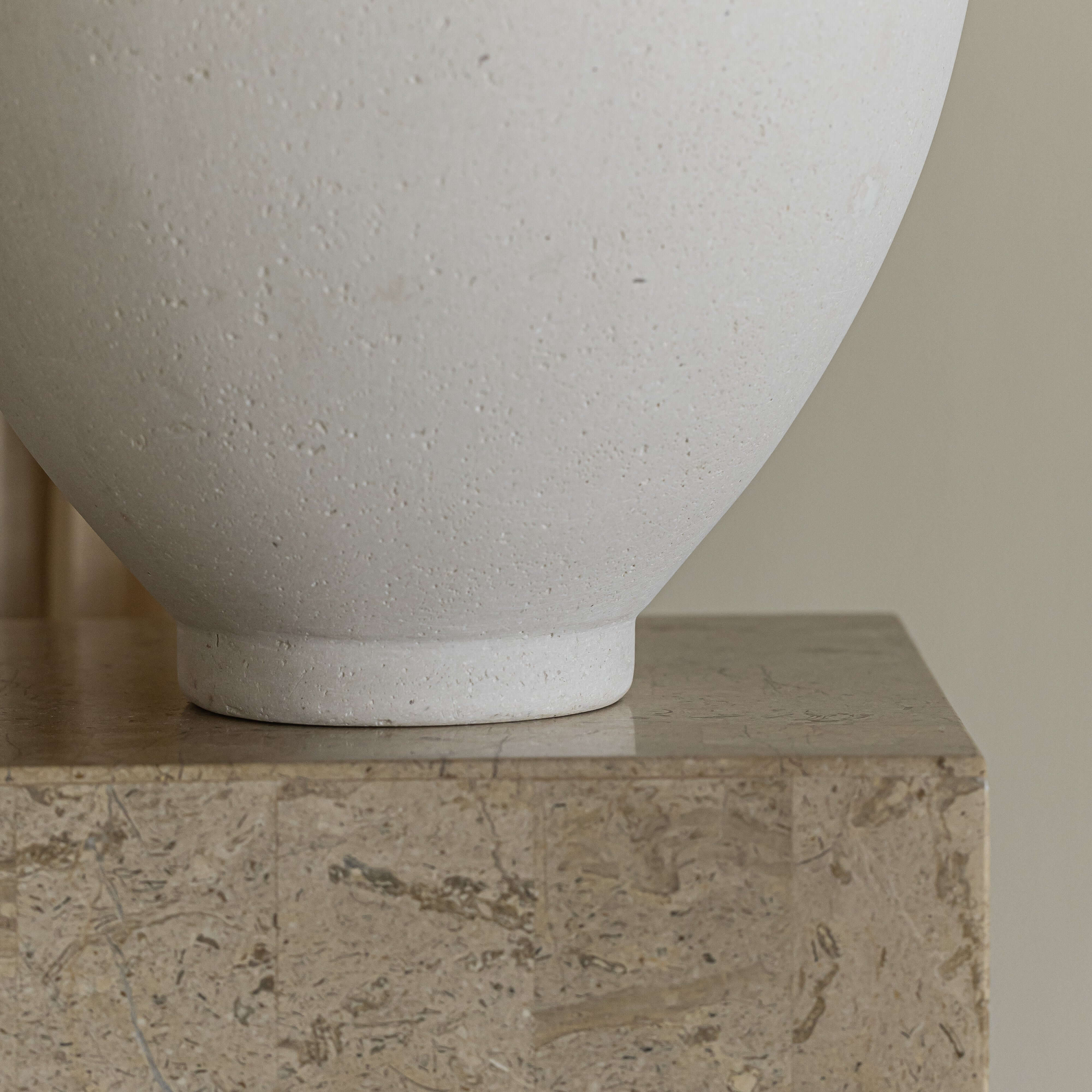 Arche Tall Vase - Image 5