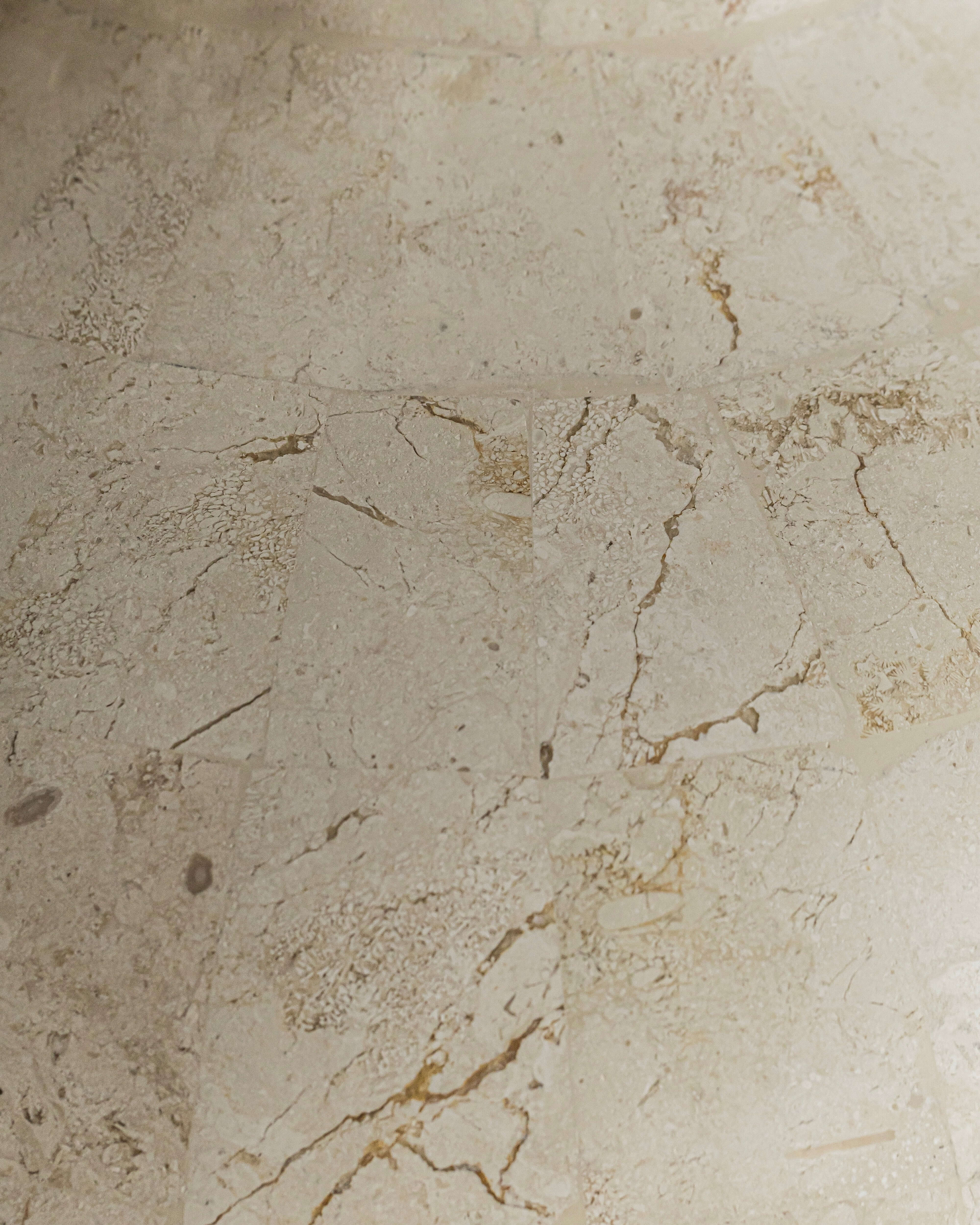 Arena Table - Image 8