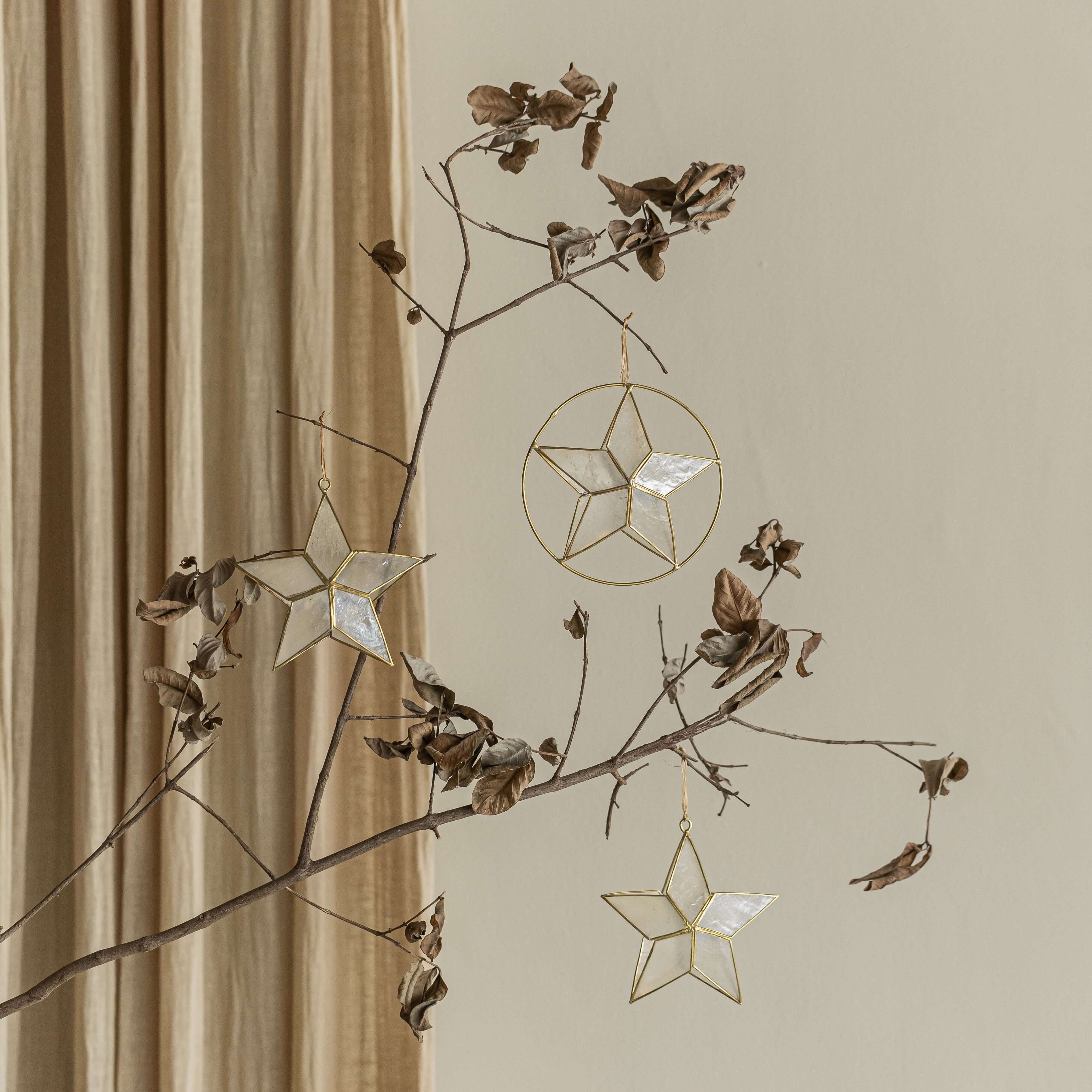 Capiz Star Ornament With Ring - Image 3