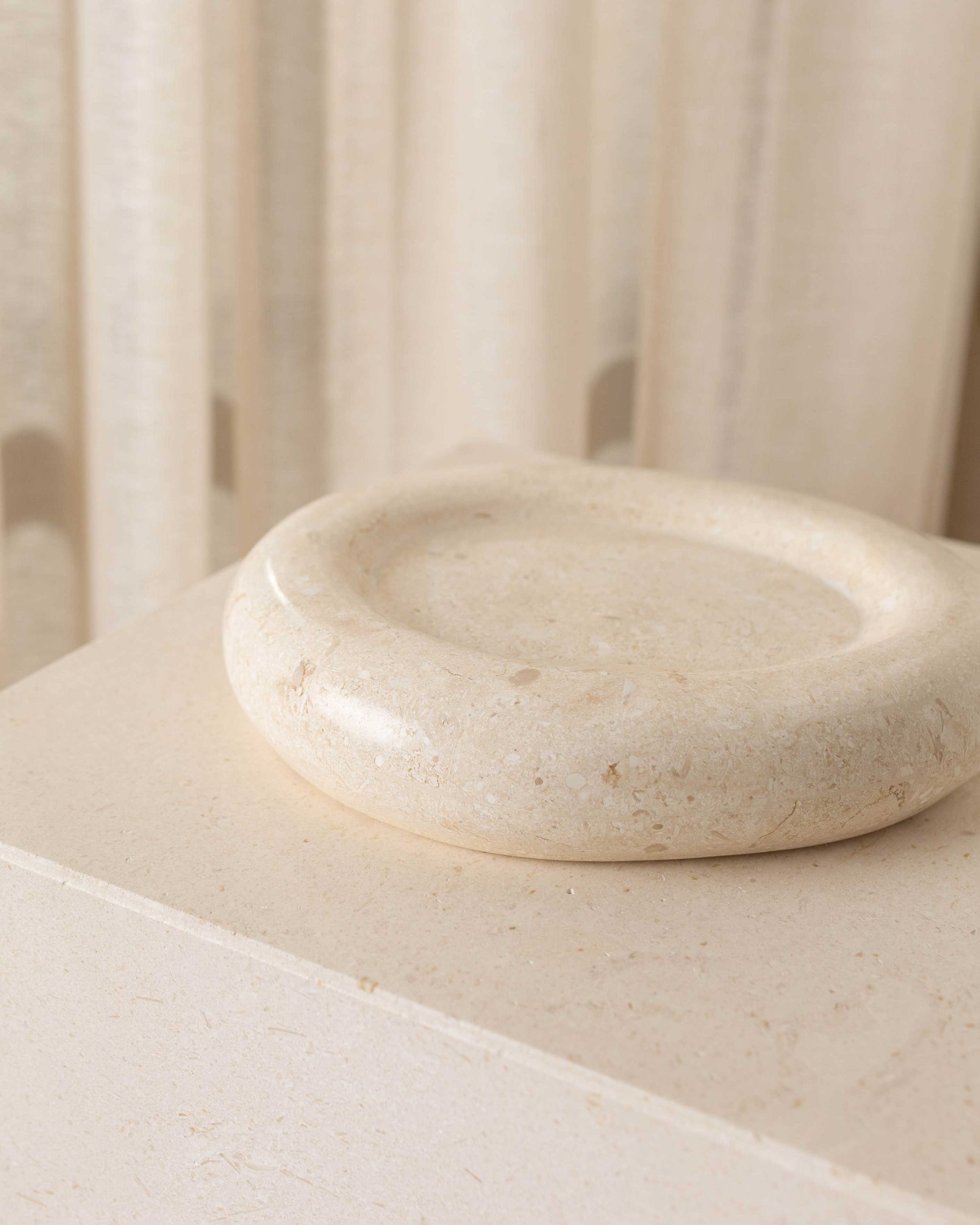Lilo Catch-All | Natural White Stone Small - Image 3